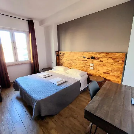 Arya 2* Cagliari