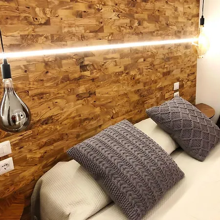 Arya 2* Cagliari