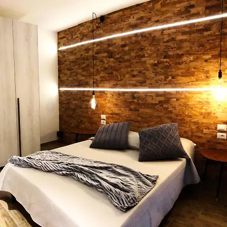 Arya 2* Cagliari